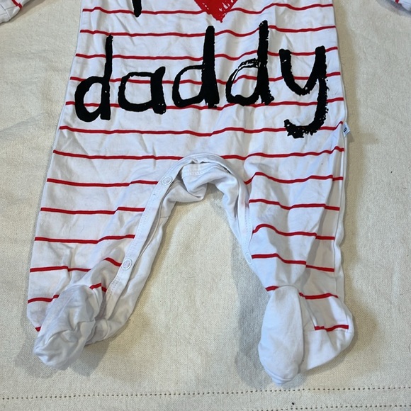 ‘I Love Mummy & Daddy' Footie Set - Picture 4 of 11